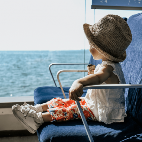 viajar en butaca en ferry de Menorca a mallorca