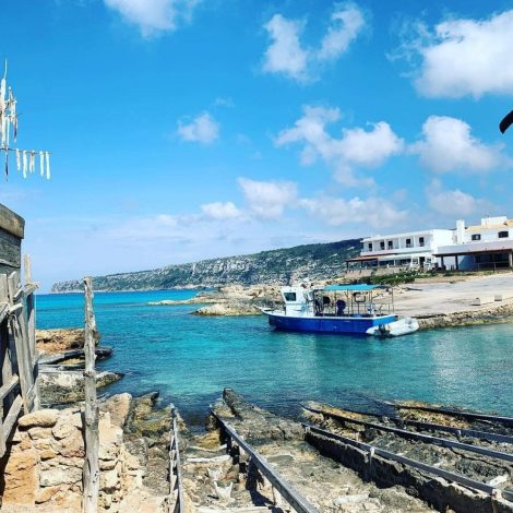 Escars tradicionales en Es Caló de Sant Agustí en Formentera